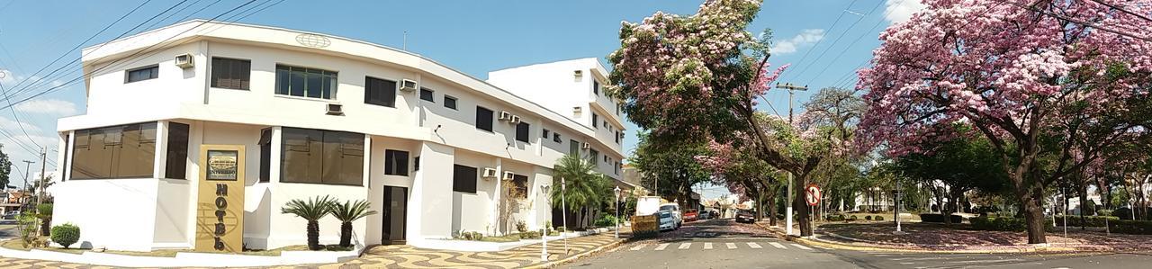 Universo Hotel Paulínia Kültér fotó